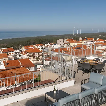 Rooftop Oásis