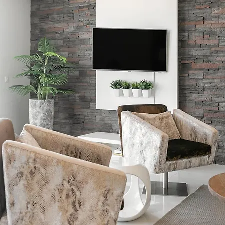 Rooftop Oasis * Назаре