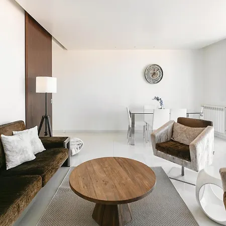 Rooftop Oasis Апартаменты Назаре